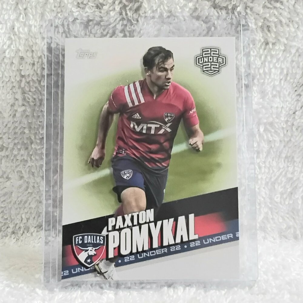 5/$20 Mint 2022 Topps Paxton Momykal 22 Under 22 MLS Card 118!!